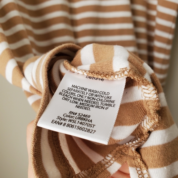 White Stag Top - Picture 9 of 9